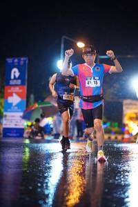 BIB: 416, 43032
                            <button type="button" onclick="openModal(16752945)" class="btn btn-primary btn-sm float-right btn-popup" data-toggle="modal" data-target=".modal-high-quality">
                        <i class="fas fa-shopping-cart"></i> Add to Cart
                    </button>
                                            <button type="button" onclick="isThisMe(16752945, true)" class="btn btn-success btn-sm float-right btn-popup btn-isme hidden" data-toggle="tooltip" data-placement="bottom" title="นี่คือรูปของคุณใช่ไหม คลิกที่นี่เพื่อเอาเข้าอัลบั้ม">
                        <i class="fas fa-plus"></i> Add to album
                    </button>
                    <button type="button" onclick="isThisMe(16752945, false)" class="btn btn-warning btn-sm float-right btn-popup btn-isnotme hidden">
                        <i class="fas fa-ban"></i> Remove from album
                    </button>