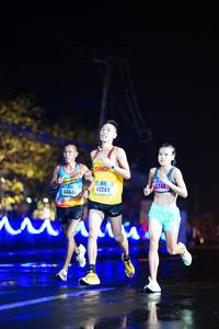 BIB: 44744, 40249, 40646
                            <button type="button" onclick="openModal(17110118)" class="btn btn-primary btn-sm float-right btn-popup" data-toggle="modal" data-target=".modal-high-quality">
                        <i class="fas fa-shopping-cart"></i> Add to Cart
                    </button>
                                            <button type="button" onclick="isThisMe(17110118, true)" class="btn btn-success btn-sm float-right btn-popup btn-isme hidden" data-toggle="tooltip" data-placement="bottom" title="นี่คือรูปของคุณใช่ไหม คลิกที่นี่เพื่อเอาเข้าอัลบั้ม">
                        <i class="fas fa-plus"></i> Add to album
                    </button>
                    <button type="button" onclick="isThisMe(17110118, false)" class="btn btn-warning btn-sm float-right btn-popup btn-isnotme hidden">
                        <i class="fas fa-ban"></i> Remove from album
                    </button>