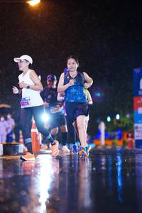 BIB: 4229
                            <button type="button" onclick="openModal(17037191)" class="btn btn-primary btn-sm float-right btn-popup" data-toggle="modal" data-target=".modal-high-quality">
                        <i class="fas fa-shopping-cart"></i> Add to Cart
                    </button>
                                            <button type="button" onclick="isThisMe(17037191, true)" class="btn btn-success btn-sm float-right btn-popup btn-isme hidden" data-toggle="tooltip" data-placement="bottom" title="นี่คือรูปของคุณใช่ไหม คลิกที่นี่เพื่อเอาเข้าอัลบั้ม">
                        <i class="fas fa-plus"></i> Add to album
                    </button>
                    <button type="button" onclick="isThisMe(17037191, false)" class="btn btn-warning btn-sm float-right btn-popup btn-isnotme hidden">
                        <i class="fas fa-ban"></i> Remove from album
                    </button>