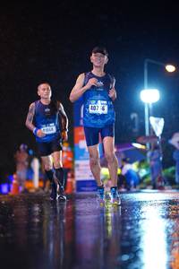 BIB: 407, 41060
                            <button type="button" onclick="openModal(16994821)" class="btn btn-primary btn-sm float-right btn-popup" data-toggle="modal" data-target=".modal-high-quality">
                        <i class="fas fa-shopping-cart"></i> Add to Cart
                    </button>
                                            <button type="button" onclick="isThisMe(16994821, true)" class="btn btn-success btn-sm float-right btn-popup btn-isme hidden" data-toggle="tooltip" data-placement="bottom" title="นี่คือรูปของคุณใช่ไหม คลิกที่นี่เพื่อเอาเข้าอัลบั้ม">
                        <i class="fas fa-plus"></i> Add to album
                    </button>
                    <button type="button" onclick="isThisMe(16994821, false)" class="btn btn-warning btn-sm float-right btn-popup btn-isnotme hidden">
                        <i class="fas fa-ban"></i> Remove from album
                    </button>