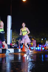 BIB: 4066
                            <button type="button" onclick="openModal(17085053)" class="btn btn-primary btn-sm float-right btn-popup" data-toggle="modal" data-target=".modal-high-quality">
                        <i class="fas fa-shopping-cart"></i> Add to Cart
                    </button>
                                            <button type="button" onclick="isThisMe(17085053, true)" class="btn btn-success btn-sm float-right btn-popup btn-isme hidden" data-toggle="tooltip" data-placement="bottom" title="นี่คือรูปของคุณใช่ไหม คลิกที่นี่เพื่อเอาเข้าอัลบั้ม">
                        <i class="fas fa-plus"></i> Add to album
                    </button>
                    <button type="button" onclick="isThisMe(17085053, false)" class="btn btn-warning btn-sm float-right btn-popup btn-isnotme hidden">
                        <i class="fas fa-ban"></i> Remove from album
                    </button>