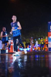 BIB: 4210
                            <button type="button" onclick="openModal(16943559)" class="btn btn-primary btn-sm float-right btn-popup" data-toggle="modal" data-target=".modal-high-quality">
                        <i class="fas fa-shopping-cart"></i> Add to Cart
                    </button>
                                            <button type="button" onclick="isThisMe(16943559, true)" class="btn btn-success btn-sm float-right btn-popup btn-isme hidden" data-toggle="tooltip" data-placement="bottom" title="นี่คือรูปของคุณใช่ไหม คลิกที่นี่เพื่อเอาเข้าอัลบั้ม">
                        <i class="fas fa-plus"></i> Add to album
                    </button>
                    <button type="button" onclick="isThisMe(16943559, false)" class="btn btn-warning btn-sm float-right btn-popup btn-isnotme hidden">
                        <i class="fas fa-ban"></i> Remove from album
                    </button>