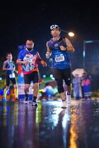 BIB: 43070, 42391
                            <button type="button" onclick="openModal(17045316)" class="btn btn-primary btn-sm float-right btn-popup" data-toggle="modal" data-target=".modal-high-quality">
                        <i class="fas fa-shopping-cart"></i> Add to Cart
                    </button>
                                            <button type="button" onclick="isThisMe(17045316, true)" class="btn btn-success btn-sm float-right btn-popup btn-isme hidden" data-toggle="tooltip" data-placement="bottom" title="นี่คือรูปของคุณใช่ไหม คลิกที่นี่เพื่อเอาเข้าอัลบั้ม">
                        <i class="fas fa-plus"></i> Add to album
                    </button>
                    <button type="button" onclick="isThisMe(17045316, false)" class="btn btn-warning btn-sm float-right btn-popup btn-isnotme hidden">
                        <i class="fas fa-ban"></i> Remove from album
                    </button>