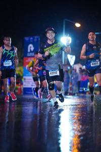 BIB: 41067, 42212
                            <button type="button" onclick="openModal(16793648)" class="btn btn-primary btn-sm float-right btn-popup" data-toggle="modal" data-target=".modal-high-quality">
                        <i class="fas fa-shopping-cart"></i> Add to Cart
                    </button>
                                            <button type="button" onclick="isThisMe(16793648, true)" class="btn btn-success btn-sm float-right btn-popup btn-isme hidden" data-toggle="tooltip" data-placement="bottom" title="นี่คือรูปของคุณใช่ไหม คลิกที่นี่เพื่อเอาเข้าอัลบั้ม">
                        <i class="fas fa-plus"></i> Add to album
                    </button>
                    <button type="button" onclick="isThisMe(16793648, false)" class="btn btn-warning btn-sm float-right btn-popup btn-isnotme hidden">
                        <i class="fas fa-ban"></i> Remove from album
                    </button>