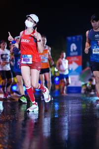 BIB: 4220, 44128
                            <button type="button" onclick="openModal(16897248)" class="btn btn-primary btn-sm float-right btn-popup" data-toggle="modal" data-target=".modal-high-quality">
                        <i class="fas fa-shopping-cart"></i> Add to Cart
                    </button>
                                            <button type="button" onclick="isThisMe(16897248, true)" class="btn btn-success btn-sm float-right btn-popup btn-isme hidden" data-toggle="tooltip" data-placement="bottom" title="นี่คือรูปของคุณใช่ไหม คลิกที่นี่เพื่อเอาเข้าอัลบั้ม">
                        <i class="fas fa-plus"></i> Add to album
                    </button>
                    <button type="button" onclick="isThisMe(16897248, false)" class="btn btn-warning btn-sm float-right btn-popup btn-isnotme hidden">
                        <i class="fas fa-ban"></i> Remove from album
                    </button>