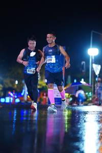 BIB: 4190, 42356
                            <button type="button" onclick="openModal(17070471)" class="btn btn-primary btn-sm float-right btn-popup" data-toggle="modal" data-target=".modal-high-quality">
                        <i class="fas fa-shopping-cart"></i> Add to Cart
                    </button>
                                            <button type="button" onclick="isThisMe(17070471, true)" class="btn btn-success btn-sm float-right btn-popup btn-isme hidden" data-toggle="tooltip" data-placement="bottom" title="นี่คือรูปของคุณใช่ไหม คลิกที่นี่เพื่อเอาเข้าอัลบั้ม">
                        <i class="fas fa-plus"></i> Add to album
                    </button>
                    <button type="button" onclick="isThisMe(17070471, false)" class="btn btn-warning btn-sm float-right btn-popup btn-isnotme hidden">
                        <i class="fas fa-ban"></i> Remove from album
                    </button>