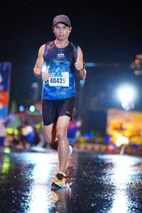 BIB: 40429
                            <button type="button" onclick="openModal(16771074)" class="btn btn-primary btn-sm float-right btn-popup" data-toggle="modal" data-target=".modal-high-quality">
                        <i class="fas fa-shopping-cart"></i> Add to Cart
                    </button>
                                            <button type="button" onclick="isThisMe(16771074, true)" class="btn btn-success btn-sm float-right btn-popup btn-isme hidden" data-toggle="tooltip" data-placement="bottom" title="นี่คือรูปของคุณใช่ไหม คลิกที่นี่เพื่อเอาเข้าอัลบั้ม">
                        <i class="fas fa-plus"></i> Add to album
                    </button>
                    <button type="button" onclick="isThisMe(16771074, false)" class="btn btn-warning btn-sm float-right btn-popup btn-isnotme hidden">
                        <i class="fas fa-ban"></i> Remove from album
                    </button>