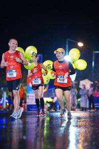 BIB: 600
                            <button type="button" onclick="openModal(17009134)" class="btn btn-primary btn-sm float-right btn-popup" data-toggle="modal" data-target=".modal-high-quality">
                        <i class="fas fa-shopping-cart"></i> Add to Cart
                    </button>
                                            <button type="button" onclick="isThisMe(17009134, true)" class="btn btn-success btn-sm float-right btn-popup btn-isme hidden" data-toggle="tooltip" data-placement="bottom" title="นี่คือรูปของคุณใช่ไหม คลิกที่นี่เพื่อเอาเข้าอัลบั้ม">
                        <i class="fas fa-plus"></i> Add to album
                    </button>
                    <button type="button" onclick="isThisMe(17009134, false)" class="btn btn-warning btn-sm float-right btn-popup btn-isnotme hidden">
                        <i class="fas fa-ban"></i> Remove from album
                    </button>