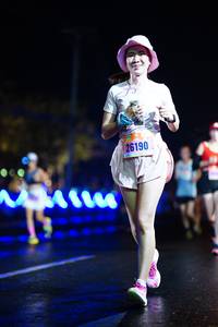 BIB: 26190
                            <button type="button" onclick="openModal(17152068)" class="btn btn-primary btn-sm float-right btn-popup" data-toggle="modal" data-target=".modal-high-quality">
                        <i class="fas fa-shopping-cart"></i> Add to Cart
                    </button>
                                            <button type="button" onclick="isThisMe(17152068, true)" class="btn btn-success btn-sm float-right btn-popup btn-isme hidden" data-toggle="tooltip" data-placement="bottom" title="นี่คือรูปของคุณใช่ไหม คลิกที่นี่เพื่อเอาเข้าอัลบั้ม">
                        <i class="fas fa-plus"></i> Add to album
                    </button>
                    <button type="button" onclick="isThisMe(17152068, false)" class="btn btn-warning btn-sm float-right btn-popup btn-isnotme hidden">
                        <i class="fas fa-ban"></i> Remove from album
                    </button>