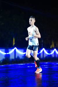 BIB: 4785
                            <button type="button" onclick="openModal(16546424)" class="btn btn-primary btn-sm float-right btn-popup" data-toggle="modal" data-target=".modal-high-quality">
                        <i class="fas fa-shopping-cart"></i> Add to Cart
                    </button>
                                            <button type="button" onclick="isThisMe(16546424, true)" class="btn btn-success btn-sm float-right btn-popup btn-isme hidden" data-toggle="tooltip" data-placement="bottom" title="นี่คือรูปของคุณใช่ไหม คลิกที่นี่เพื่อเอาเข้าอัลบั้ม">
                        <i class="fas fa-plus"></i> Add to album
                    </button>
                    <button type="button" onclick="isThisMe(16546424, false)" class="btn btn-warning btn-sm float-right btn-popup btn-isnotme hidden">
                        <i class="fas fa-ban"></i> Remove from album
                    </button>