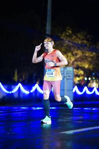 BIB: 40368
                            <button type="button" onclick="openModal(16561231)" class="btn btn-primary btn-sm float-right btn-popup" data-toggle="modal" data-target=".modal-high-quality">
                        <i class="fas fa-shopping-cart"></i> Add to Cart
                    </button>
                                            <button type="button" onclick="isThisMe(16561231, true)" class="btn btn-success btn-sm float-right btn-popup btn-isme hidden" data-toggle="tooltip" data-placement="bottom" title="นี่คือรูปของคุณใช่ไหม คลิกที่นี่เพื่อเอาเข้าอัลบั้ม">
                        <i class="fas fa-plus"></i> Add to album
                    </button>
                    <button type="button" onclick="isThisMe(16561231, false)" class="btn btn-warning btn-sm float-right btn-popup btn-isnotme hidden">
                        <i class="fas fa-ban"></i> Remove from album
                    </button>