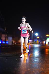 BIB: 40602
                            <button type="button" onclick="openModal(16629600)" class="btn btn-primary btn-sm float-right btn-popup" data-toggle="modal" data-target=".modal-high-quality">
                        <i class="fas fa-shopping-cart"></i> Add to Cart
                    </button>
                                            <button type="button" onclick="isThisMe(16629600, true)" class="btn btn-success btn-sm float-right btn-popup btn-isme hidden" data-toggle="tooltip" data-placement="bottom" title="นี่คือรูปของคุณใช่ไหม คลิกที่นี่เพื่อเอาเข้าอัลบั้ม">
                        <i class="fas fa-plus"></i> Add to album
                    </button>
                    <button type="button" onclick="isThisMe(16629600, false)" class="btn btn-warning btn-sm float-right btn-popup btn-isnotme hidden">
                        <i class="fas fa-ban"></i> Remove from album
                    </button>