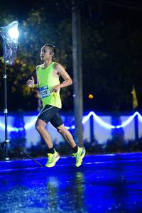 BIB: 1220
                            <button type="button" onclick="openModal(16502852)" class="btn btn-primary btn-sm float-right btn-popup" data-toggle="modal" data-target=".modal-high-quality">
                        <i class="fas fa-shopping-cart"></i> Add to Cart
                    </button>
                                            <button type="button" onclick="isThisMe(16502852, true)" class="btn btn-success btn-sm float-right btn-popup btn-isme hidden" data-toggle="tooltip" data-placement="bottom" title="นี่คือรูปของคุณใช่ไหม คลิกที่นี่เพื่อเอาเข้าอัลบั้ม">
                        <i class="fas fa-plus"></i> Add to album
                    </button>
                    <button type="button" onclick="isThisMe(16502852, false)" class="btn btn-warning btn-sm float-right btn-popup btn-isnotme hidden">
                        <i class="fas fa-ban"></i> Remove from album
                    </button>