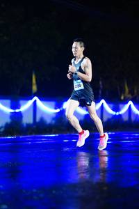 BIB: 0190
                            <button type="button" onclick="openModal(16503166)" class="btn btn-primary btn-sm float-right btn-popup" data-toggle="modal" data-target=".modal-high-quality">
                        <i class="fas fa-shopping-cart"></i> Add to Cart
                    </button>
                                            <button type="button" onclick="isThisMe(16503166, true)" class="btn btn-success btn-sm float-right btn-popup btn-isme hidden" data-toggle="tooltip" data-placement="bottom" title="นี่คือรูปของคุณใช่ไหม คลิกที่นี่เพื่อเอาเข้าอัลบั้ม">
                        <i class="fas fa-plus"></i> Add to album
                    </button>
                    <button type="button" onclick="isThisMe(16503166, false)" class="btn btn-warning btn-sm float-right btn-popup btn-isnotme hidden">
                        <i class="fas fa-ban"></i> Remove from album
                    </button>