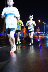 BIB: 407, 44474, 42193
                            <button type="button" onclick="openModal(16884191)" class="btn btn-primary btn-sm float-right btn-popup" data-toggle="modal" data-target=".modal-high-quality">
                        <i class="fas fa-shopping-cart"></i> Add to Cart
                    </button>
                                            <button type="button" onclick="isThisMe(16884191, true)" class="btn btn-success btn-sm float-right btn-popup btn-isme hidden" data-toggle="tooltip" data-placement="bottom" title="นี่คือรูปของคุณใช่ไหม คลิกที่นี่เพื่อเอาเข้าอัลบั้ม">
                        <i class="fas fa-plus"></i> Add to album
                    </button>
                    <button type="button" onclick="isThisMe(16884191, false)" class="btn btn-warning btn-sm float-right btn-popup btn-isnotme hidden">
                        <i class="fas fa-ban"></i> Remove from album
                    </button>