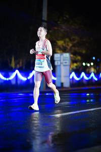 BIB: 40013
                            <button type="button" onclick="openModal(16834375)" class="btn btn-primary btn-sm float-right btn-popup" data-toggle="modal" data-target=".modal-high-quality">
                        <i class="fas fa-shopping-cart"></i> Add to Cart
                    </button>
                                            <button type="button" onclick="isThisMe(16834375, true)" class="btn btn-success btn-sm float-right btn-popup btn-isme hidden" data-toggle="tooltip" data-placement="bottom" title="นี่คือรูปของคุณใช่ไหม คลิกที่นี่เพื่อเอาเข้าอัลบั้ม">
                        <i class="fas fa-plus"></i> Add to album
                    </button>
                    <button type="button" onclick="isThisMe(16834375, false)" class="btn btn-warning btn-sm float-right btn-popup btn-isnotme hidden">
                        <i class="fas fa-ban"></i> Remove from album
                    </button>