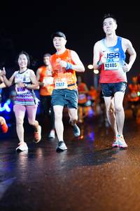 BIB: 42405, 22617
                            <button type="button" onclick="openModal(17131255)" class="btn btn-primary btn-sm float-right btn-popup" data-toggle="modal" data-target=".modal-high-quality">
                        <i class="fas fa-shopping-cart"></i> Add to Cart
                    </button>
                                            <button type="button" onclick="isThisMe(17131255, true)" class="btn btn-success btn-sm float-right btn-popup btn-isme hidden" data-toggle="tooltip" data-placement="bottom" title="นี่คือรูปของคุณใช่ไหม คลิกที่นี่เพื่อเอาเข้าอัลบั้ม">
                        <i class="fas fa-plus"></i> Add to album
                    </button>
                    <button type="button" onclick="isThisMe(17131255, false)" class="btn btn-warning btn-sm float-right btn-popup btn-isnotme hidden">
                        <i class="fas fa-ban"></i> Remove from album
                    </button>