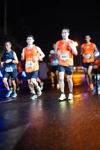 BIB: 0447, 1169
                            <button type="button" onclick="openModal(17102250)" class="btn btn-primary btn-sm float-right btn-popup" data-toggle="modal" data-target=".modal-high-quality">
                        <i class="fas fa-shopping-cart"></i> Add to Cart
                    </button>
                                            <button type="button" onclick="isThisMe(17102250, true)" class="btn btn-success btn-sm float-right btn-popup btn-isme hidden" data-toggle="tooltip" data-placement="bottom" title="นี่คือรูปของคุณใช่ไหม คลิกที่นี่เพื่อเอาเข้าอัลบั้ม">
                        <i class="fas fa-plus"></i> Add to album
                    </button>
                    <button type="button" onclick="isThisMe(17102250, false)" class="btn btn-warning btn-sm float-right btn-popup btn-isnotme hidden">
                        <i class="fas fa-ban"></i> Remove from album
                    </button>