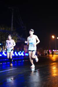 BIB: 40192
                            <button type="button" onclick="openModal(16666498)" class="btn btn-primary btn-sm float-right btn-popup" data-toggle="modal" data-target=".modal-high-quality">
                        <i class="fas fa-shopping-cart"></i> Add to Cart
                    </button>
                                            <button type="button" onclick="isThisMe(16666498, true)" class="btn btn-success btn-sm float-right btn-popup btn-isme hidden" data-toggle="tooltip" data-placement="bottom" title="นี่คือรูปของคุณใช่ไหม คลิกที่นี่เพื่อเอาเข้าอัลบั้ม">
                        <i class="fas fa-plus"></i> Add to album
                    </button>
                    <button type="button" onclick="isThisMe(16666498, false)" class="btn btn-warning btn-sm float-right btn-popup btn-isnotme hidden">
                        <i class="fas fa-ban"></i> Remove from album
                    </button>