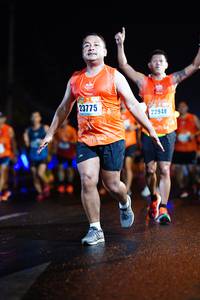 BIB: 23775, 22948
                            <button type="button" onclick="openModal(16895928)" class="btn btn-primary btn-sm float-right btn-popup" data-toggle="modal" data-target=".modal-high-quality">
                        <i class="fas fa-shopping-cart"></i> Add to Cart
                    </button>
                                            <button type="button" onclick="isThisMe(16895928, true)" class="btn btn-success btn-sm float-right btn-popup btn-isme hidden" data-toggle="tooltip" data-placement="bottom" title="นี่คือรูปของคุณใช่ไหม คลิกที่นี่เพื่อเอาเข้าอัลบั้ม">
                        <i class="fas fa-plus"></i> Add to album
                    </button>
                    <button type="button" onclick="isThisMe(16895928, false)" class="btn btn-warning btn-sm float-right btn-popup btn-isnotme hidden">
                        <i class="fas fa-ban"></i> Remove from album
                    </button>