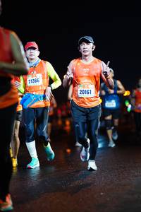 BIB: 21366, 20161
                            <button type="button" onclick="openModal(16902233)" class="btn btn-primary btn-sm float-right btn-popup" data-toggle="modal" data-target=".modal-high-quality">
                        <i class="fas fa-shopping-cart"></i> Add to Cart
                    </button>
                                            <button type="button" onclick="isThisMe(16902233, true)" class="btn btn-success btn-sm float-right btn-popup btn-isme hidden" data-toggle="tooltip" data-placement="bottom" title="นี่คือรูปของคุณใช่ไหม คลิกที่นี่เพื่อเอาเข้าอัลบั้ม">
                        <i class="fas fa-plus"></i> Add to album
                    </button>
                    <button type="button" onclick="isThisMe(16902233, false)" class="btn btn-warning btn-sm float-right btn-popup btn-isnotme hidden">
                        <i class="fas fa-ban"></i> Remove from album
                    </button>