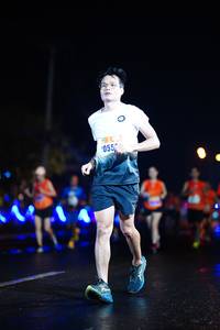 BIB: 055
                            <button type="button" onclick="openModal(16526567)" class="btn btn-primary btn-sm float-right btn-popup" data-toggle="modal" data-target=".modal-high-quality">
                        <i class="fas fa-shopping-cart"></i> Add to Cart
                    </button>
                                            <button type="button" onclick="isThisMe(16526567, true)" class="btn btn-success btn-sm float-right btn-popup btn-isme hidden" data-toggle="tooltip" data-placement="bottom" title="นี่คือรูปของคุณใช่ไหม คลิกที่นี่เพื่อเอาเข้าอัลบั้ม">
                        <i class="fas fa-plus"></i> Add to album
                    </button>
                    <button type="button" onclick="isThisMe(16526567, false)" class="btn btn-warning btn-sm float-right btn-popup btn-isnotme hidden">
                        <i class="fas fa-ban"></i> Remove from album
                    </button>