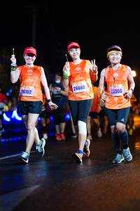 BIB: 26152, 26660, 25306
                            <button type="button" onclick="openModal(16600405)" class="btn btn-primary btn-sm float-right btn-popup" data-toggle="modal" data-target=".modal-high-quality">
                        <i class="fas fa-shopping-cart"></i> Add to Cart
                    </button>
                                            <button type="button" onclick="isThisMe(16600405, true)" class="btn btn-success btn-sm float-right btn-popup btn-isme hidden" data-toggle="tooltip" data-placement="bottom" title="นี่คือรูปของคุณใช่ไหม คลิกที่นี่เพื่อเอาเข้าอัลบั้ม">
                        <i class="fas fa-plus"></i> Add to album
                    </button>
                    <button type="button" onclick="isThisMe(16600405, false)" class="btn btn-warning btn-sm float-right btn-popup btn-isnotme hidden">
                        <i class="fas fa-ban"></i> Remove from album
                    </button>