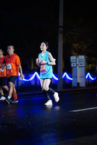 BIB: 304, 069, 5971
                            <button type="button" onclick="openModal(16533539)" class="btn btn-primary btn-sm float-right btn-popup" data-toggle="modal" data-target=".modal-high-quality">
                        <i class="fas fa-shopping-cart"></i> Add to Cart
                    </button>
                                            <button type="button" onclick="isThisMe(16533539, true)" class="btn btn-success btn-sm float-right btn-popup btn-isme hidden" data-toggle="tooltip" data-placement="bottom" title="นี่คือรูปของคุณใช่ไหม คลิกที่นี่เพื่อเอาเข้าอัลบั้ม">
                        <i class="fas fa-plus"></i> Add to album
                    </button>
                    <button type="button" onclick="isThisMe(16533539, false)" class="btn btn-warning btn-sm float-right btn-popup btn-isnotme hidden">
                        <i class="fas fa-ban"></i> Remove from album
                    </button>