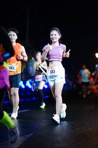 BIB: 083, 523
                            <button type="button" onclick="openModal(16670279)" class="btn btn-primary btn-sm float-right btn-popup" data-toggle="modal" data-target=".modal-high-quality">
                        <i class="fas fa-shopping-cart"></i> Add to Cart
                    </button>
                                            <button type="button" onclick="isThisMe(16670279, true)" class="btn btn-success btn-sm float-right btn-popup btn-isme hidden" data-toggle="tooltip" data-placement="bottom" title="นี่คือรูปของคุณใช่ไหม คลิกที่นี่เพื่อเอาเข้าอัลบั้ม">
                        <i class="fas fa-plus"></i> Add to album
                    </button>
                    <button type="button" onclick="isThisMe(16670279, false)" class="btn btn-warning btn-sm float-right btn-popup btn-isnotme hidden">
                        <i class="fas fa-ban"></i> Remove from album
                    </button>
