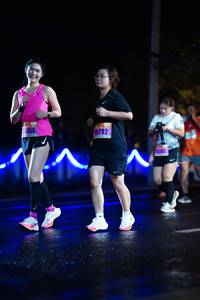BIB: 556, 6792
                            <button type="button" onclick="openModal(16537424)" class="btn btn-primary btn-sm float-right btn-popup" data-toggle="modal" data-target=".modal-high-quality">
                        <i class="fas fa-shopping-cart"></i> Add to Cart
                    </button>
                                            <button type="button" onclick="isThisMe(16537424, true)" class="btn btn-success btn-sm float-right btn-popup btn-isme hidden" data-toggle="tooltip" data-placement="bottom" title="นี่คือรูปของคุณใช่ไหม คลิกที่นี่เพื่อเอาเข้าอัลบั้ม">
                        <i class="fas fa-plus"></i> Add to album
                    </button>
                    <button type="button" onclick="isThisMe(16537424, false)" class="btn btn-warning btn-sm float-right btn-popup btn-isnotme hidden">
                        <i class="fas fa-ban"></i> Remove from album
                    </button>