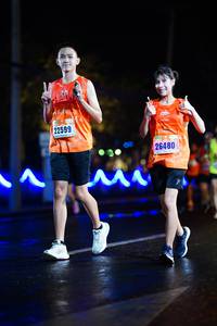 BIB: 22599, 26480, 
                            <button type="button" onclick="openModal(16552788)" class="btn btn-primary btn-sm float-right btn-popup" data-toggle="modal" data-target=".modal-high-quality">
                        <i class="fas fa-shopping-cart"></i> Add to Cart
                    </button>
                                            <button type="button" onclick="isThisMe(16552788, true)" class="btn btn-success btn-sm float-right btn-popup btn-isme hidden" data-toggle="tooltip" data-placement="bottom" title="นี่คือรูปของคุณใช่ไหม คลิกที่นี่เพื่อเอาเข้าอัลบั้ม">
                        <i class="fas fa-plus"></i> Add to album
                    </button>
                    <button type="button" onclick="isThisMe(16552788, false)" class="btn btn-warning btn-sm float-right btn-popup btn-isnotme hidden">
                        <i class="fas fa-ban"></i> Remove from album
                    </button>