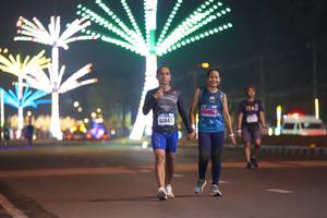 BIB: 4440, 40647
                            <button type="button" onclick="openModal(17579759)" class="btn btn-primary btn-sm float-right btn-popup" data-toggle="modal" data-target=".modal-high-quality">
                        <i class="fas fa-shopping-cart"></i> Add to Cart
                    </button>
                                            <button type="button" onclick="isThisMe(17579759, true)" class="btn btn-success btn-sm float-right btn-popup btn-isme hidden" data-toggle="tooltip" data-placement="bottom" title="นี่คือรูปของคุณใช่ไหม คลิกที่นี่เพื่อเอาเข้าอัลบั้ม">
                        <i class="fas fa-plus"></i> Add to album
                    </button>
                    <button type="button" onclick="isThisMe(17579759, false)" class="btn btn-warning btn-sm float-right btn-popup btn-isnotme hidden">
                        <i class="fas fa-ban"></i> Remove from album
                    </button>