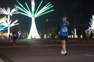 BIB: 42688
                            <button type="button" onclick="openModal(17576596)" class="btn btn-primary btn-sm float-right btn-popup" data-toggle="modal" data-target=".modal-high-quality">
                        <i class="fas fa-shopping-cart"></i> Add to Cart
                    </button>
                                            <button type="button" onclick="isThisMe(17576596, true)" class="btn btn-success btn-sm float-right btn-popup btn-isme hidden" data-toggle="tooltip" data-placement="bottom" title="นี่คือรูปของคุณใช่ไหม คลิกที่นี่เพื่อเอาเข้าอัลบั้ม">
                        <i class="fas fa-plus"></i> Add to album
                    </button>
                    <button type="button" onclick="isThisMe(17576596, false)" class="btn btn-warning btn-sm float-right btn-popup btn-isnotme hidden">
                        <i class="fas fa-ban"></i> Remove from album
                    </button>