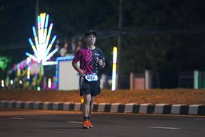 BIB: 41217
                            <button type="button" onclick="openModal(17573286)" class="btn btn-primary btn-sm float-right btn-popup" data-toggle="modal" data-target=".modal-high-quality">
                        <i class="fas fa-shopping-cart"></i> Add to Cart
                    </button>
                                            <button type="button" onclick="isThisMe(17573286, true)" class="btn btn-success btn-sm float-right btn-popup btn-isme hidden" data-toggle="tooltip" data-placement="bottom" title="นี่คือรูปของคุณใช่ไหม คลิกที่นี่เพื่อเอาเข้าอัลบั้ม">
                        <i class="fas fa-plus"></i> Add to album
                    </button>
                    <button type="button" onclick="isThisMe(17573286, false)" class="btn btn-warning btn-sm float-right btn-popup btn-isnotme hidden">
                        <i class="fas fa-ban"></i> Remove from album
                    </button>