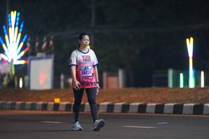 BIB: 100, 44734
                            <button type="button" onclick="openModal(17579397)" class="btn btn-primary btn-sm float-right btn-popup" data-toggle="modal" data-target=".modal-high-quality">
                        <i class="fas fa-shopping-cart"></i> Add to Cart
                    </button>
                                            <button type="button" onclick="isThisMe(17579397, true)" class="btn btn-success btn-sm float-right btn-popup btn-isme hidden" data-toggle="tooltip" data-placement="bottom" title="นี่คือรูปของคุณใช่ไหม คลิกที่นี่เพื่อเอาเข้าอัลบั้ม">
                        <i class="fas fa-plus"></i> Add to album
                    </button>
                    <button type="button" onclick="isThisMe(17579397, false)" class="btn btn-warning btn-sm float-right btn-popup btn-isnotme hidden">
                        <i class="fas fa-ban"></i> Remove from album
                    </button>