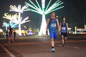 BIB: 42602
                            <button type="button" onclick="openModal(17580254)" class="btn btn-primary btn-sm float-right btn-popup" data-toggle="modal" data-target=".modal-high-quality">
                        <i class="fas fa-shopping-cart"></i> Add to Cart
                    </button>
                                            <button type="button" onclick="isThisMe(17580254, true)" class="btn btn-success btn-sm float-right btn-popup btn-isme hidden" data-toggle="tooltip" data-placement="bottom" title="นี่คือรูปของคุณใช่ไหม คลิกที่นี่เพื่อเอาเข้าอัลบั้ม">
                        <i class="fas fa-plus"></i> Add to album
                    </button>
                    <button type="button" onclick="isThisMe(17580254, false)" class="btn btn-warning btn-sm float-right btn-popup btn-isnotme hidden">
                        <i class="fas fa-ban"></i> Remove from album
                    </button>