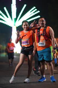 BIB: 25200, 20002
                            <button type="button" onclick="openModal(17494704)" class="btn btn-primary btn-sm float-right btn-popup" data-toggle="modal" data-target=".modal-high-quality">
                        <i class="fas fa-shopping-cart"></i> Add to Cart
                    </button>
                                            <button type="button" onclick="isThisMe(17494704, true)" class="btn btn-success btn-sm float-right btn-popup btn-isme hidden" data-toggle="tooltip" data-placement="bottom" title="นี่คือรูปของคุณใช่ไหม คลิกที่นี่เพื่อเอาเข้าอัลบั้ม">
                        <i class="fas fa-plus"></i> Add to album
                    </button>
                    <button type="button" onclick="isThisMe(17494704, false)" class="btn btn-warning btn-sm float-right btn-popup btn-isnotme hidden">
                        <i class="fas fa-ban"></i> Remove from album
                    </button>