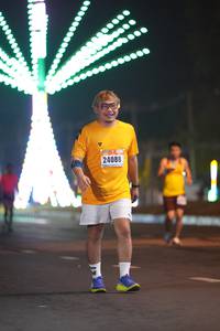 BIB: 24088
                            <button type="button" onclick="openModal(17512156)" class="btn btn-primary btn-sm float-right btn-popup" data-toggle="modal" data-target=".modal-high-quality">
                        <i class="fas fa-shopping-cart"></i> Add to Cart
                    </button>
                                            <button type="button" onclick="isThisMe(17512156, true)" class="btn btn-success btn-sm float-right btn-popup btn-isme hidden" data-toggle="tooltip" data-placement="bottom" title="นี่คือรูปของคุณใช่ไหม คลิกที่นี่เพื่อเอาเข้าอัลบั้ม">
                        <i class="fas fa-plus"></i> Add to album
                    </button>
                    <button type="button" onclick="isThisMe(17512156, false)" class="btn btn-warning btn-sm float-right btn-popup btn-isnotme hidden">
                        <i class="fas fa-ban"></i> Remove from album
                    </button>