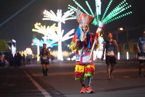 BIB: 4251
                            <button type="button" onclick="openModal(17577832)" class="btn btn-primary btn-sm float-right btn-popup" data-toggle="modal" data-target=".modal-high-quality">
                        <i class="fas fa-shopping-cart"></i> Add to Cart
                    </button>
                                            <button type="button" onclick="isThisMe(17577832, true)" class="btn btn-success btn-sm float-right btn-popup btn-isme hidden" data-toggle="tooltip" data-placement="bottom" title="นี่คือรูปของคุณใช่ไหม คลิกที่นี่เพื่อเอาเข้าอัลบั้ม">
                        <i class="fas fa-plus"></i> Add to album
                    </button>
                    <button type="button" onclick="isThisMe(17577832, false)" class="btn btn-warning btn-sm float-right btn-popup btn-isnotme hidden">
                        <i class="fas fa-ban"></i> Remove from album
                    </button>