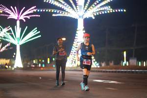 BIB: 4524
                            <button type="button" onclick="openModal(17581654)" class="btn btn-primary btn-sm float-right btn-popup" data-toggle="modal" data-target=".modal-high-quality">
                        <i class="fas fa-shopping-cart"></i> Add to Cart
                    </button>
                                            <button type="button" onclick="isThisMe(17581654, true)" class="btn btn-success btn-sm float-right btn-popup btn-isme hidden" data-toggle="tooltip" data-placement="bottom" title="นี่คือรูปของคุณใช่ไหม คลิกที่นี่เพื่อเอาเข้าอัลบั้ม">
                        <i class="fas fa-plus"></i> Add to album
                    </button>
                    <button type="button" onclick="isThisMe(17581654, false)" class="btn btn-warning btn-sm float-right btn-popup btn-isnotme hidden">
                        <i class="fas fa-ban"></i> Remove from album
                    </button>