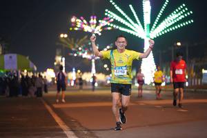 BIB: 43243
                            <button type="button" onclick="openModal(17569033)" class="btn btn-primary btn-sm float-right btn-popup" data-toggle="modal" data-target=".modal-high-quality">
                        <i class="fas fa-shopping-cart"></i> Add to Cart
                    </button>
                                            <button type="button" onclick="isThisMe(17569033, true)" class="btn btn-success btn-sm float-right btn-popup btn-isme hidden" data-toggle="tooltip" data-placement="bottom" title="นี่คือรูปของคุณใช่ไหม คลิกที่นี่เพื่อเอาเข้าอัลบั้ม">
                        <i class="fas fa-plus"></i> Add to album
                    </button>
                    <button type="button" onclick="isThisMe(17569033, false)" class="btn btn-warning btn-sm float-right btn-popup btn-isnotme hidden">
                        <i class="fas fa-ban"></i> Remove from album
                    </button>