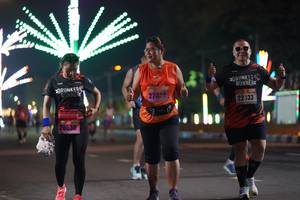 BIB: 274, 22333, 25530
                            <button type="button" onclick="openModal(17494925)" class="btn btn-primary btn-sm float-right btn-popup" data-toggle="modal" data-target=".modal-high-quality">
                        <i class="fas fa-shopping-cart"></i> Add to Cart
                    </button>
                                            <button type="button" onclick="isThisMe(17494925, true)" class="btn btn-success btn-sm float-right btn-popup btn-isme hidden" data-toggle="tooltip" data-placement="bottom" title="นี่คือรูปของคุณใช่ไหม คลิกที่นี่เพื่อเอาเข้าอัลบั้ม">
                        <i class="fas fa-plus"></i> Add to album
                    </button>
                    <button type="button" onclick="isThisMe(17494925, false)" class="btn btn-warning btn-sm float-right btn-popup btn-isnotme hidden">
                        <i class="fas fa-ban"></i> Remove from album
                    </button>