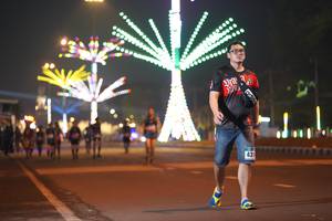 BIB: 431
                            <button type="button" onclick="openModal(17577568)" class="btn btn-primary btn-sm float-right btn-popup" data-toggle="modal" data-target=".modal-high-quality">
                        <i class="fas fa-shopping-cart"></i> Add to Cart
                    </button>
                                            <button type="button" onclick="isThisMe(17577568, true)" class="btn btn-success btn-sm float-right btn-popup btn-isme hidden" data-toggle="tooltip" data-placement="bottom" title="นี่คือรูปของคุณใช่ไหม คลิกที่นี่เพื่อเอาเข้าอัลบั้ม">
                        <i class="fas fa-plus"></i> Add to album
                    </button>
                    <button type="button" onclick="isThisMe(17577568, false)" class="btn btn-warning btn-sm float-right btn-popup btn-isnotme hidden">
                        <i class="fas fa-ban"></i> Remove from album
                    </button>