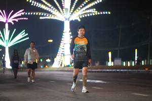 BIB: 
                            <button type="button" onclick="openModal(17582017)" class="btn btn-primary btn-sm float-right btn-popup" data-toggle="modal" data-target=".modal-high-quality">
                        <i class="fas fa-shopping-cart"></i> Add to Cart
                    </button>
                                            <button type="button" onclick="isThisMe(17582017, true)" class="btn btn-success btn-sm float-right btn-popup btn-isme hidden" data-toggle="tooltip" data-placement="bottom" title="นี่คือรูปของคุณใช่ไหม คลิกที่นี่เพื่อเอาเข้าอัลบั้ม">
                        <i class="fas fa-plus"></i> Add to album
                    </button>
                    <button type="button" onclick="isThisMe(17582017, false)" class="btn btn-warning btn-sm float-right btn-popup btn-isnotme hidden">
                        <i class="fas fa-ban"></i> Remove from album
                    </button>