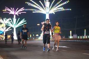 BIB: 43056
                            <button type="button" onclick="openModal(17581404)" class="btn btn-primary btn-sm float-right btn-popup" data-toggle="modal" data-target=".modal-high-quality">
                        <i class="fas fa-shopping-cart"></i> Add to Cart
                    </button>
                                            <button type="button" onclick="isThisMe(17581404, true)" class="btn btn-success btn-sm float-right btn-popup btn-isme hidden" data-toggle="tooltip" data-placement="bottom" title="นี่คือรูปของคุณใช่ไหม คลิกที่นี่เพื่อเอาเข้าอัลบั้ม">
                        <i class="fas fa-plus"></i> Add to album
                    </button>
                    <button type="button" onclick="isThisMe(17581404, false)" class="btn btn-warning btn-sm float-right btn-popup btn-isnotme hidden">
                        <i class="fas fa-ban"></i> Remove from album
                    </button>