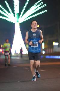 BIB: 40618
                            <button type="button" onclick="openModal(17562862)" class="btn btn-primary btn-sm float-right btn-popup" data-toggle="modal" data-target=".modal-high-quality">
                        <i class="fas fa-shopping-cart"></i> Add to Cart
                    </button>
                                            <button type="button" onclick="isThisMe(17562862, true)" class="btn btn-success btn-sm float-right btn-popup btn-isme hidden" data-toggle="tooltip" data-placement="bottom" title="นี่คือรูปของคุณใช่ไหม คลิกที่นี่เพื่อเอาเข้าอัลบั้ม">
                        <i class="fas fa-plus"></i> Add to album
                    </button>
                    <button type="button" onclick="isThisMe(17562862, false)" class="btn btn-warning btn-sm float-right btn-popup btn-isnotme hidden">
                        <i class="fas fa-ban"></i> Remove from album
                    </button>