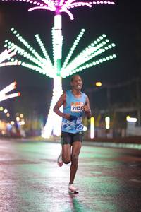 BIB: 2195
                            <button type="button" onclick="openModal(17168233)" class="btn btn-primary btn-sm float-right btn-popup" data-toggle="modal" data-target=".modal-high-quality">
                        <i class="fas fa-shopping-cart"></i> Add to Cart
                    </button>
                                            <button type="button" onclick="isThisMe(17168233, true)" class="btn btn-success btn-sm float-right btn-popup btn-isme hidden" data-toggle="tooltip" data-placement="bottom" title="นี่คือรูปของคุณใช่ไหม คลิกที่นี่เพื่อเอาเข้าอัลบั้ม">
                        <i class="fas fa-plus"></i> Add to album
                    </button>
                    <button type="button" onclick="isThisMe(17168233, false)" class="btn btn-warning btn-sm float-right btn-popup btn-isnotme hidden">
                        <i class="fas fa-ban"></i> Remove from album
                    </button>