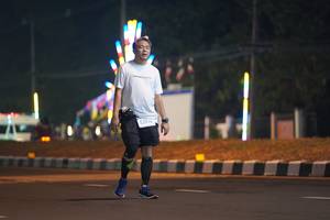 BIB: 430
                            <button type="button" onclick="openModal(17580554)" class="btn btn-primary btn-sm float-right btn-popup" data-toggle="modal" data-target=".modal-high-quality">
                        <i class="fas fa-shopping-cart"></i> Add to Cart
                    </button>
                                            <button type="button" onclick="isThisMe(17580554, true)" class="btn btn-success btn-sm float-right btn-popup btn-isme hidden" data-toggle="tooltip" data-placement="bottom" title="นี่คือรูปของคุณใช่ไหม คลิกที่นี่เพื่อเอาเข้าอัลบั้ม">
                        <i class="fas fa-plus"></i> Add to album
                    </button>
                    <button type="button" onclick="isThisMe(17580554, false)" class="btn btn-warning btn-sm float-right btn-popup btn-isnotme hidden">
                        <i class="fas fa-ban"></i> Remove from album
                    </button>