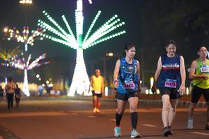 BIB: 42812, 44670, 425
                            <button type="button" onclick="openModal(17574566)" class="btn btn-primary btn-sm float-right btn-popup" data-toggle="modal" data-target=".modal-high-quality">
                        <i class="fas fa-shopping-cart"></i> Add to Cart
                    </button>
                                            <button type="button" onclick="isThisMe(17574566, true)" class="btn btn-success btn-sm float-right btn-popup btn-isme hidden" data-toggle="tooltip" data-placement="bottom" title="นี่คือรูปของคุณใช่ไหม คลิกที่นี่เพื่อเอาเข้าอัลบั้ม">
                        <i class="fas fa-plus"></i> Add to album
                    </button>
                    <button type="button" onclick="isThisMe(17574566, false)" class="btn btn-warning btn-sm float-right btn-popup btn-isnotme hidden">
                        <i class="fas fa-ban"></i> Remove from album
                    </button>