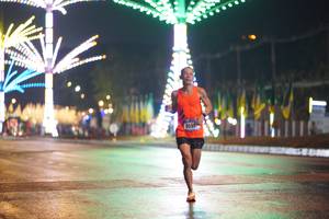 BIB: 4055
                            <button type="button" onclick="openModal(17161139)" class="btn btn-primary btn-sm float-right btn-popup" data-toggle="modal" data-target=".modal-high-quality">
                        <i class="fas fa-shopping-cart"></i> Add to Cart
                    </button>
                                            <button type="button" onclick="isThisMe(17161139, true)" class="btn btn-success btn-sm float-right btn-popup btn-isme hidden" data-toggle="tooltip" data-placement="bottom" title="นี่คือรูปของคุณใช่ไหม คลิกที่นี่เพื่อเอาเข้าอัลบั้ม">
                        <i class="fas fa-plus"></i> Add to album
                    </button>
                    <button type="button" onclick="isThisMe(17161139, false)" class="btn btn-warning btn-sm float-right btn-popup btn-isnotme hidden">
                        <i class="fas fa-ban"></i> Remove from album
                    </button>